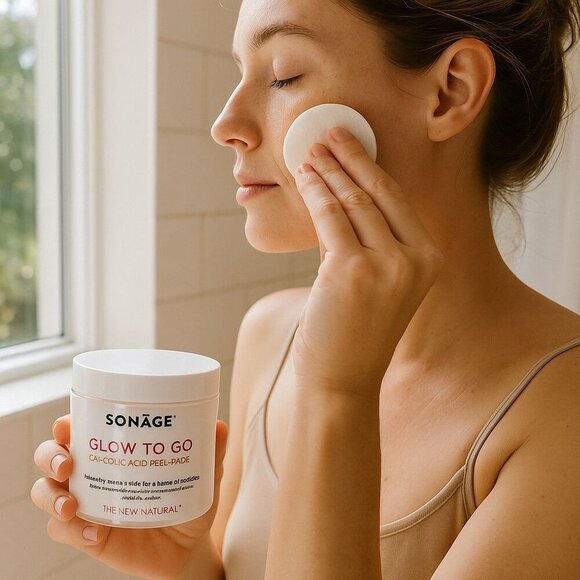 Sonäge Glow To Go Glycolic Acid Peel Pads 30ct AHA Radiance Pads for Smooth Skin - Picture 1 of 8
